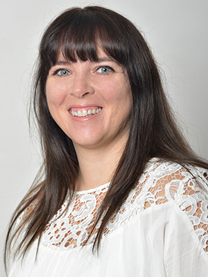 Melina Stone, Sekretariat ctt-Fortbildungszentrum